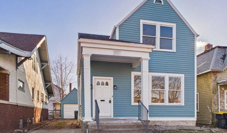 507 W 9th St, Anderson, IN 46016 - 3 Beds, 2 Bath