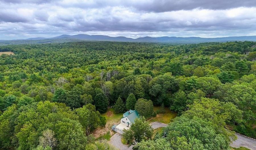 175 Bean Hill Rd, Belmont, NH 03867 - 4 Beds, 2 Bath