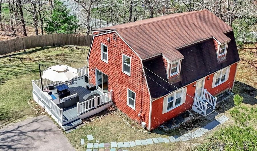 89 Narrow Ln, Charlestown, RI 02813 - 3 Beds, 3 Bath