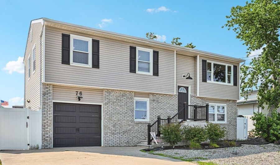76 Ronald Ave S, Bayville, NJ 08721 - 4 Beds, 3 Bath