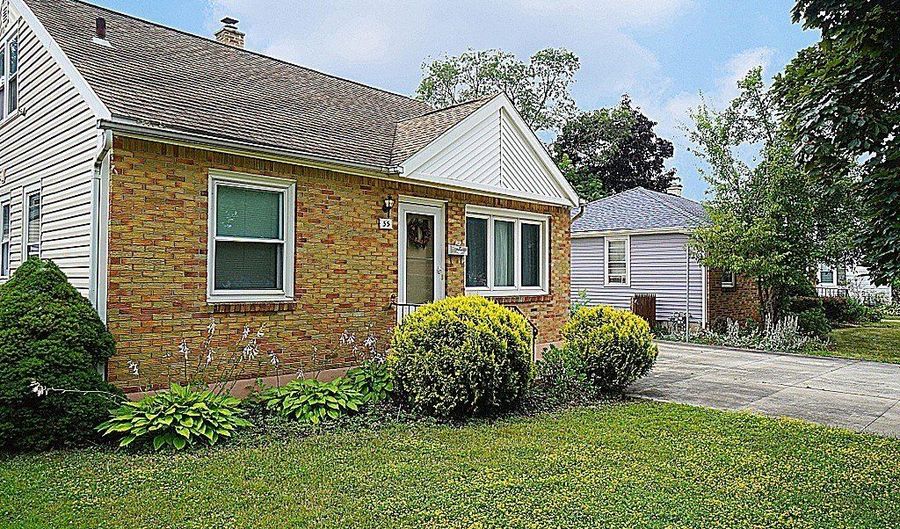 55 Cornell Ave, Amherst, NY 14226 - 3 Beds, 2 Bath