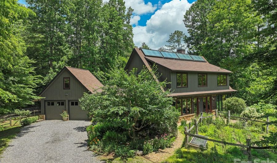24 Merriwood Trl, Arden, NC 28704 - 3 Beds, 3 Bath