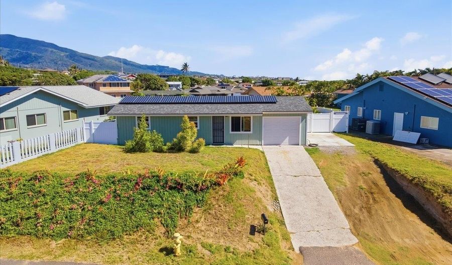 524 Kaao Cir, Kahului, HI 96732 - 3 Beds, 1 Bath