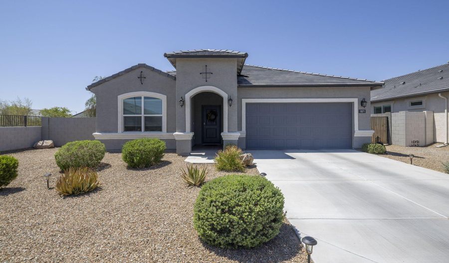 1071 W Castle Ct, Casa Grande, AZ 85122 - 4 Beds, 2 Bath