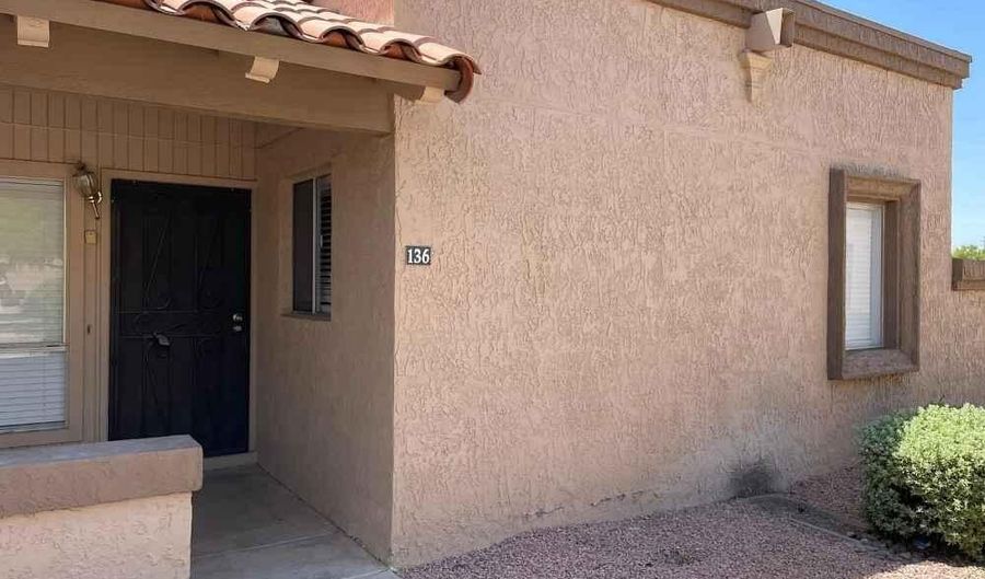 99 N COOPER Rd 136, Chandler, AZ 85225 - 2 Beds, 2 Bath