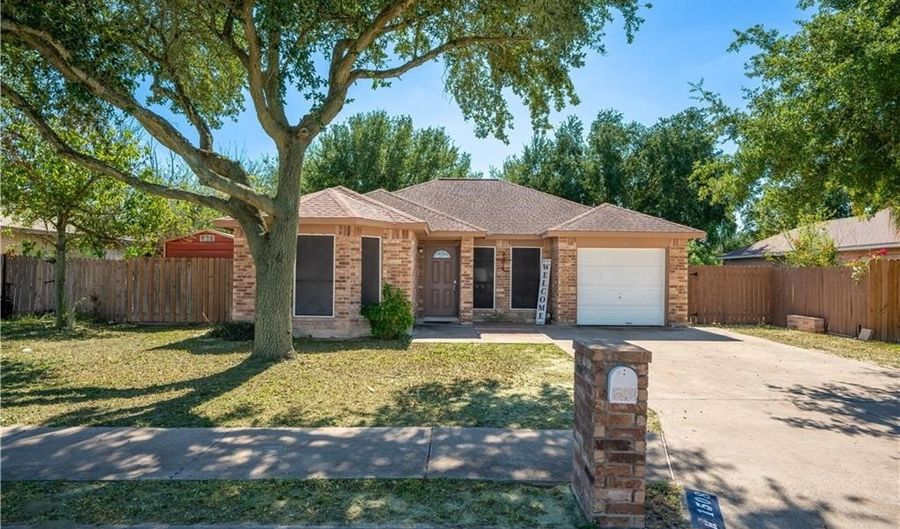 1508 E Rabbit Run Ave, Alton, TX 78573 - 4 Beds, 2 Bath