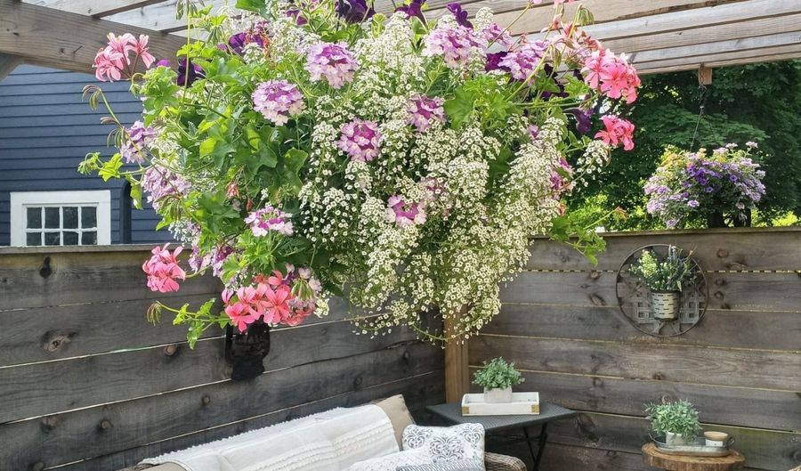 187 King St, Boscawen, NH 03303 - 4 Beds, 2 Bath