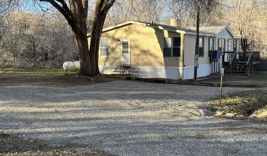 192 ROAD 3000, Aztec, NM 87410 - 3 Beds, 2 Bath