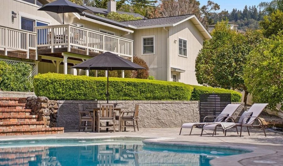455 Calle Del Sol, Aptos, CA 95003 - 4 Beds, 5 Bath