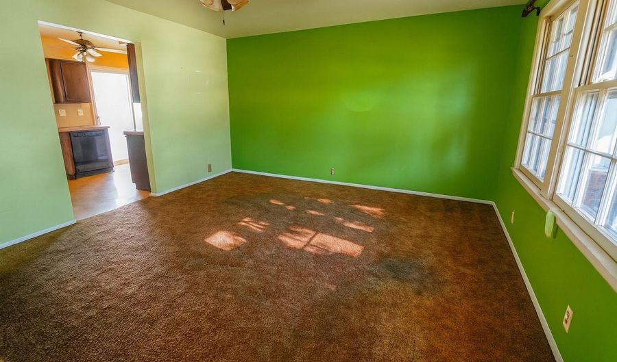 1721 N State, Augusta, KS 67010 - 3 Beds, 1 Bath