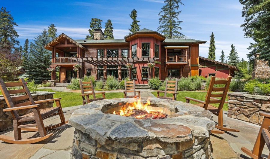 13531 Copper Ln, Bigfork, MT 59911 - 4 Beds, 4 Bath