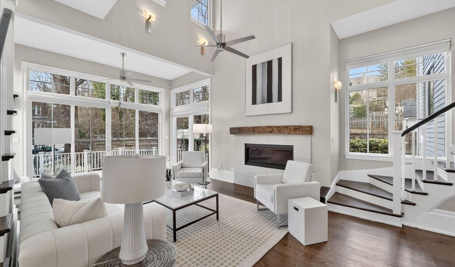 4964 ESKRIDGE Ter NW, Washington, DC 20016 - 9 Beds, 8 Bath