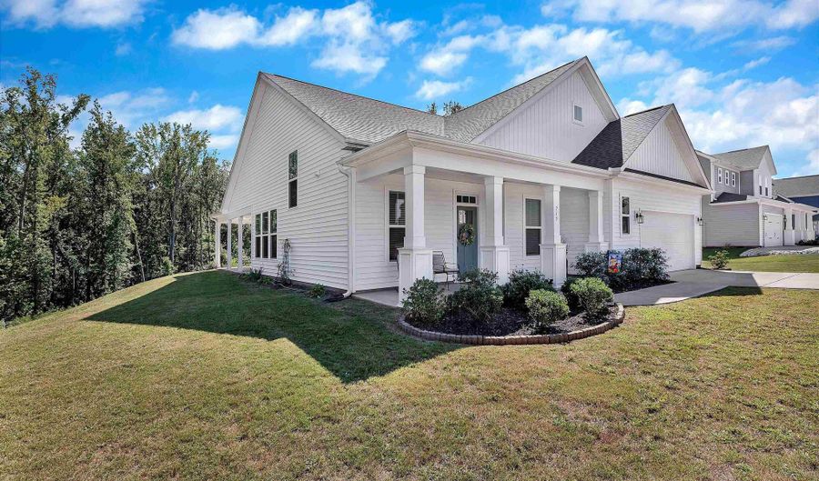 715 Oak Hill Ln, Belton, SC 29627 - 3 Beds, 4 Bath