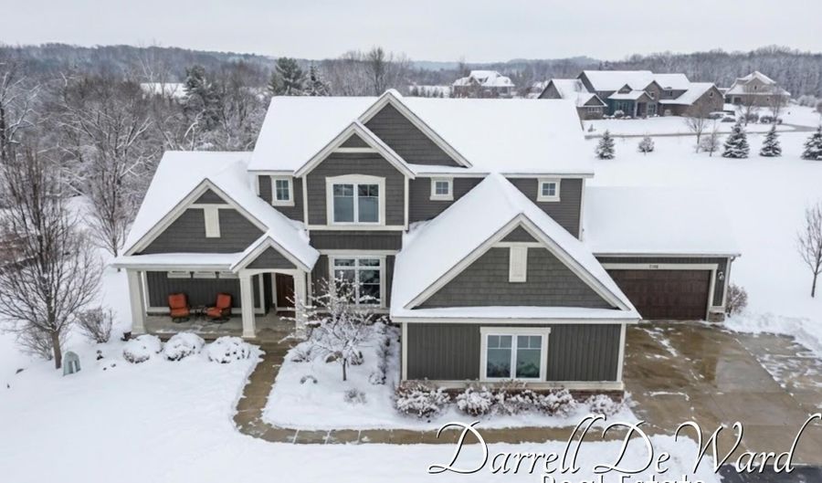 3940 Egypt Valley Ave NE, Ada, MI 49301 - 5 Beds, 4 Bath