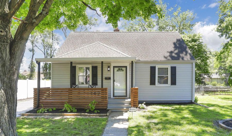 142 N Kellner Rd, Columbus, OH 43209 - 3 Beds, 2 Bath