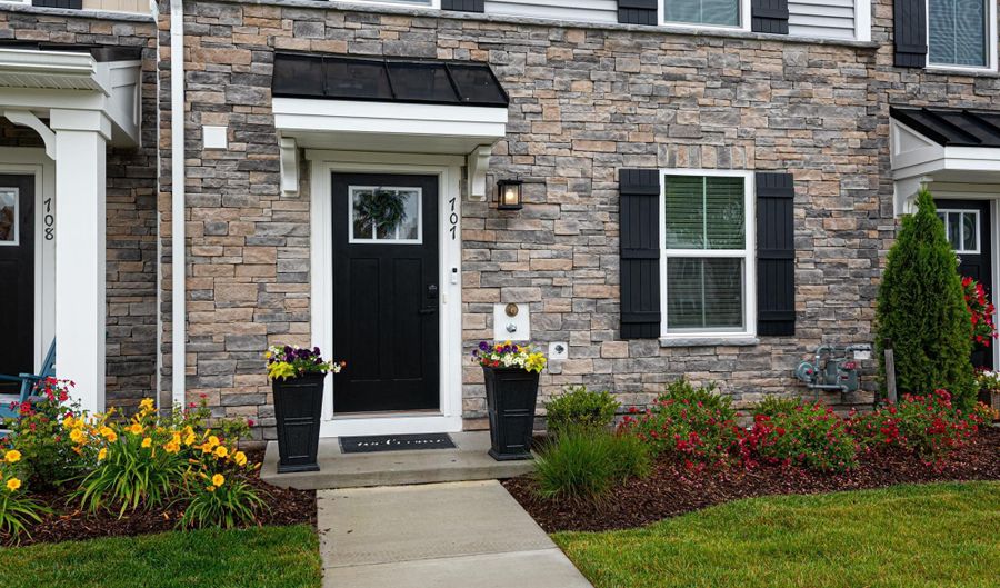 12461 COASTAL MARSH Dr 707, Berlin, MD 21811 - 3 Beds, 5 Bath