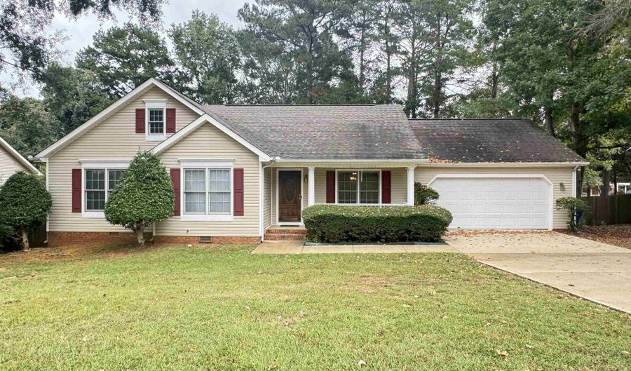 1117 BERKSHIRE Dr, Anniston, AL 36207 - 3 Beds, 2 Bath