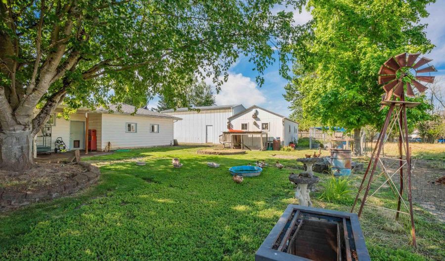 31146 Willoway Dr SW, Albany, OR 97321 - 3 Beds, 1 Bath