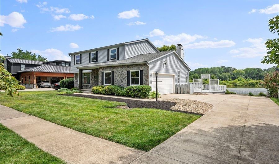 843 Nautilus Trl, Aurora, OH 44202 - 4 Beds, 4 Bath