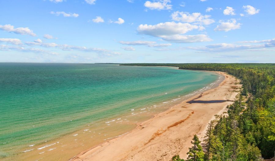9201 Wreck Rd, Alpena, MI 49707 - 3 Beds, 3 Bath