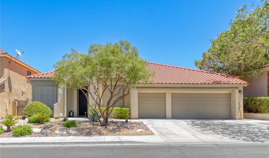 2122 Mooreview St, Henderson, NV 89012 - 4 Beds, 3 Bath