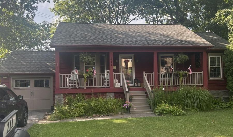 211 Winding Knoll Rd, Altoona, PA 16601 - 3 Beds, 2 Bath