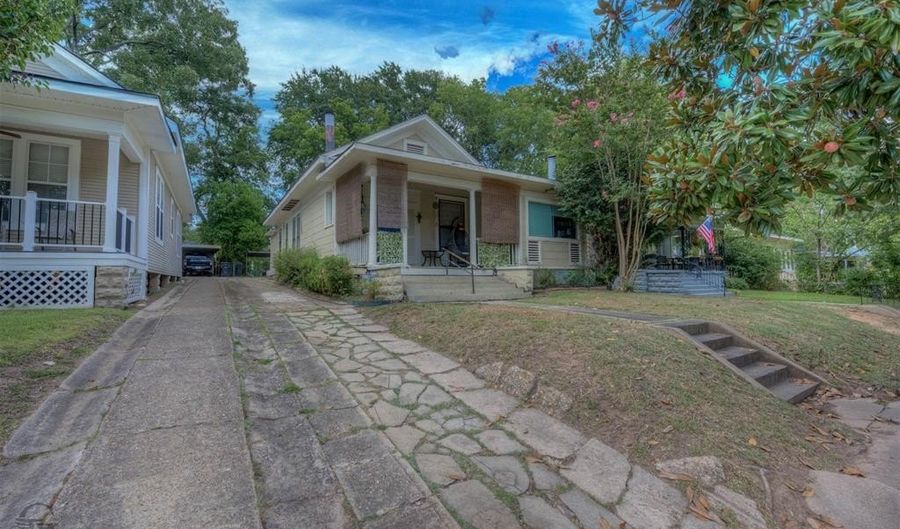918 Fairview St, Shreveport, LA 71104 - 4 Beds, 2 Bath