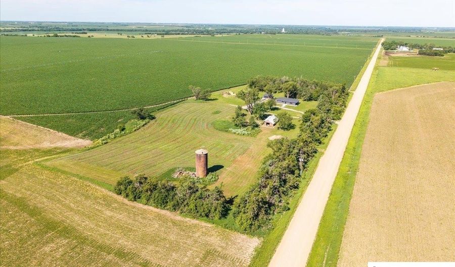 3855 Van Dorn Rd, Beaver Crossing, NE 68313 - 4 Beds, 3 Bath