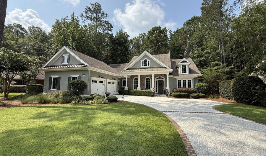 35 Catamaran Ln, Bluffton, SC 29909 - 3 Beds, 3 Bath