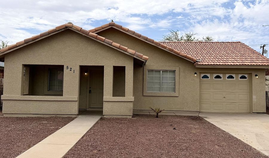 521 W OCOTILLO St, Casa Grande, AZ 85122 - 4 Beds, 2 Bath