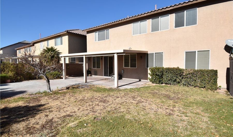 7329 Daily Double Ave, Las Vegas, NV 89129 - 5 Beds, 4 Bath