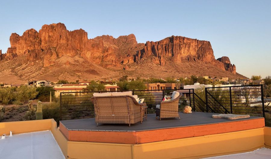 5809 E McKellips Blvd, Apache Junction, AZ 85119 - 3 Beds, 2 Bath