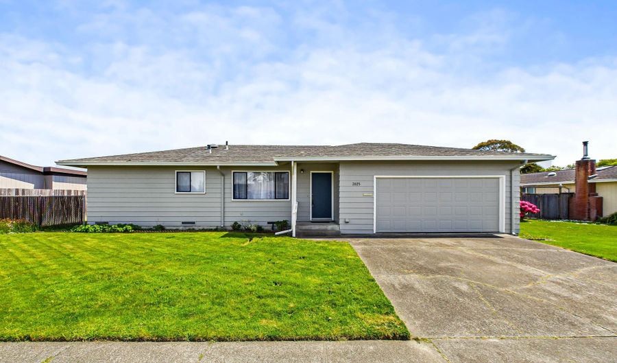 2025 Haeger Ave, Arcata, CA 95521 - 3 Beds, 3 Bath