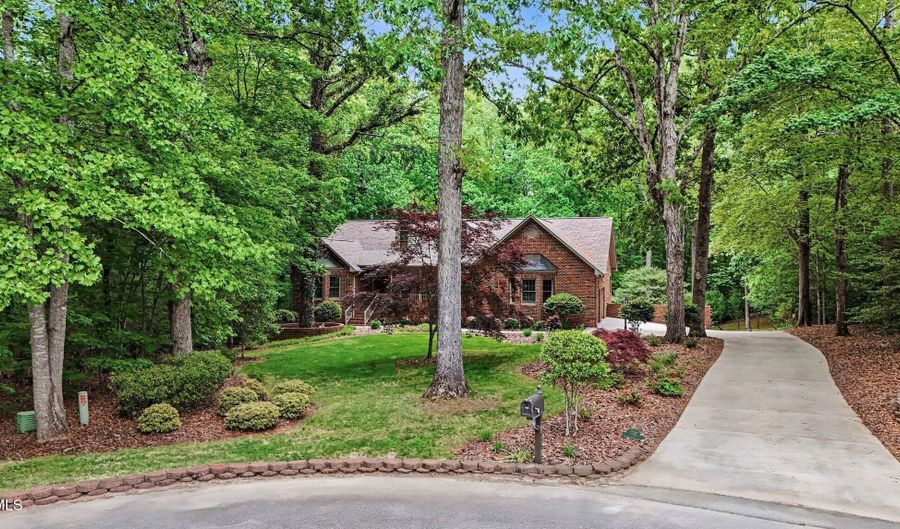 1767 Winchester Heights Dr, Asheboro, NC 27205 - 5 Beds, 3 Bath