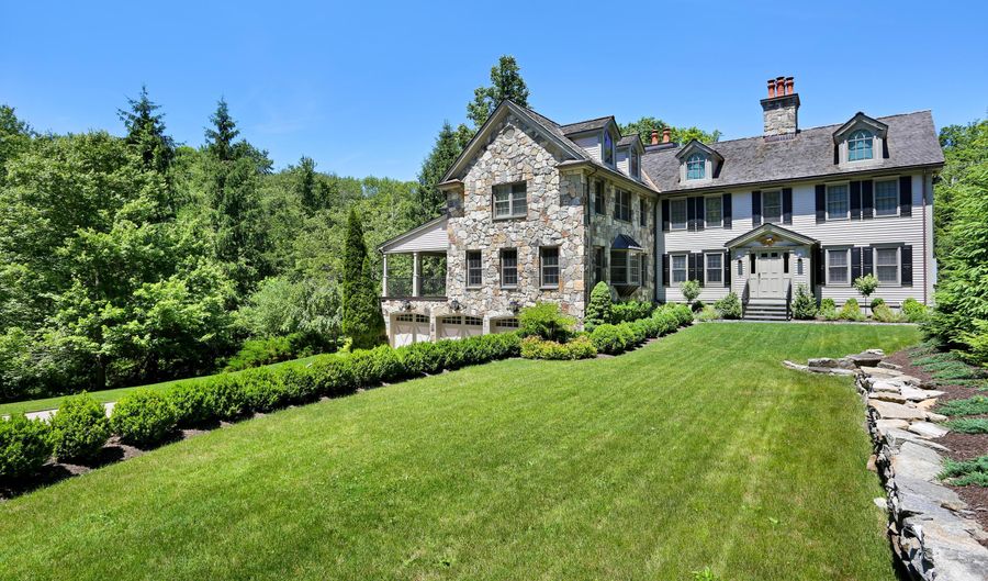 900 Lake Ave, Greenwich, CT 06831 - 5 Beds, 6 Bath