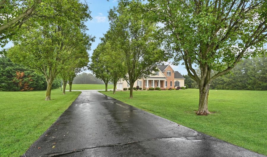 1495 MIDSTATE Rd, Felton, DE 19943 - 4 Beds, 3 Bath