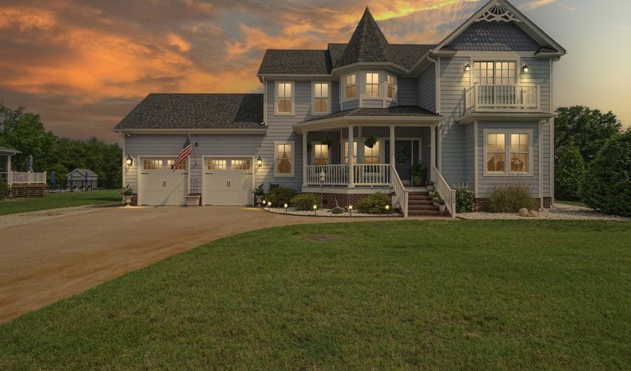 109 Cooper Landing Dr, Aydlett, NC 27916 - 4 Beds, 4 Bath