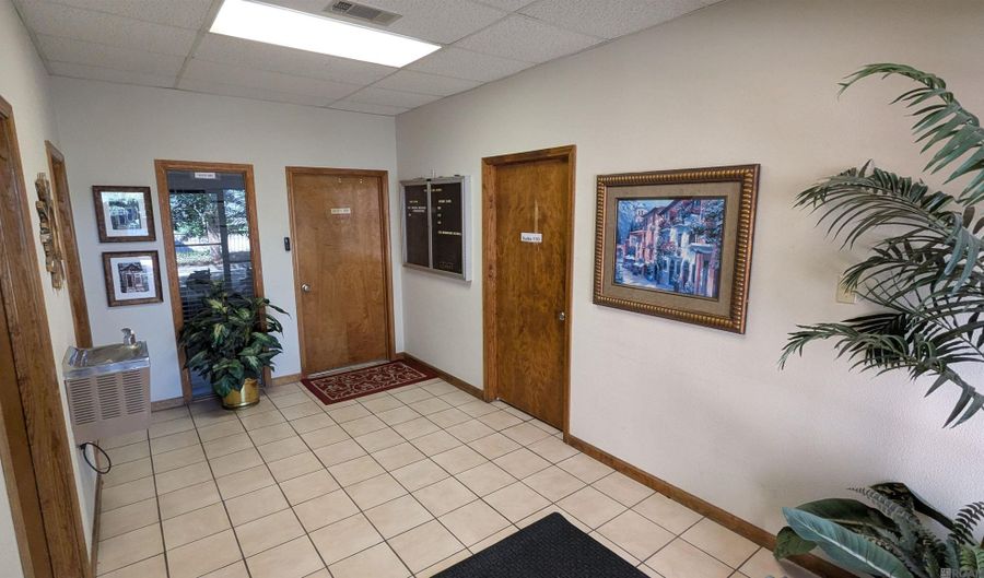 9654 Brookline Ave #110, Baton Rouge, LA 70809 - 0 Beds, 4 Bath
