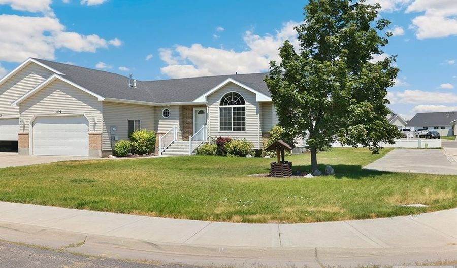 3109 Madeline Dr, Ammon, ID 83406 - 3 Beds, 3 Bath
