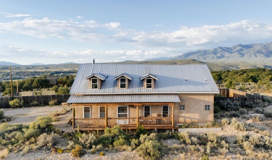 2 Mesa Sea Rd, Arroyo Hondo, NM 87513 - 2 Beds, 2 Bath