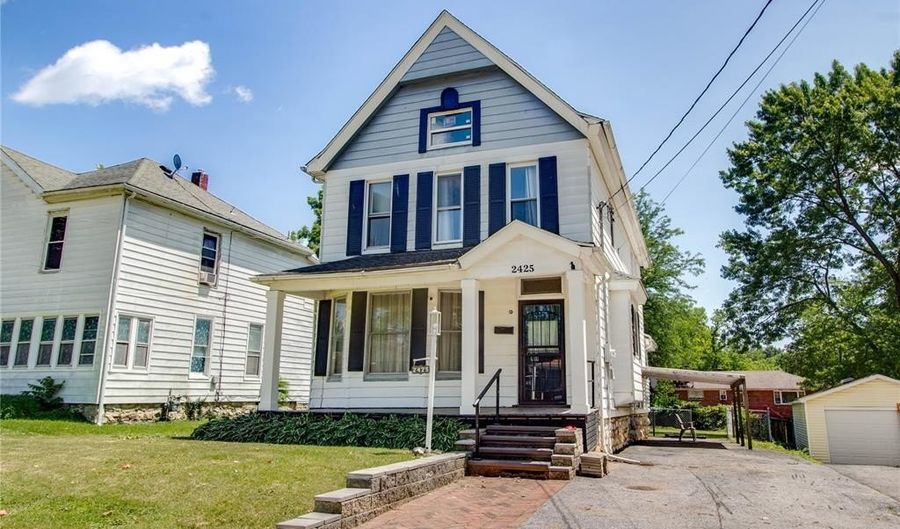2425 Sanford Ave, Alton, IL 62002 - 3 Beds, 2 Bath