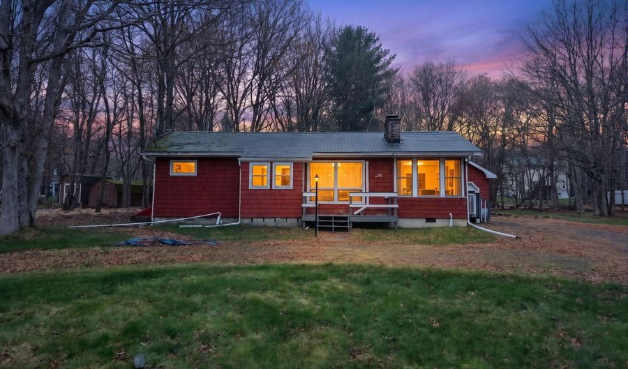 456 Mountain Rd, Albrightsville, PA 18210 - 2 Beds, 2 Bath