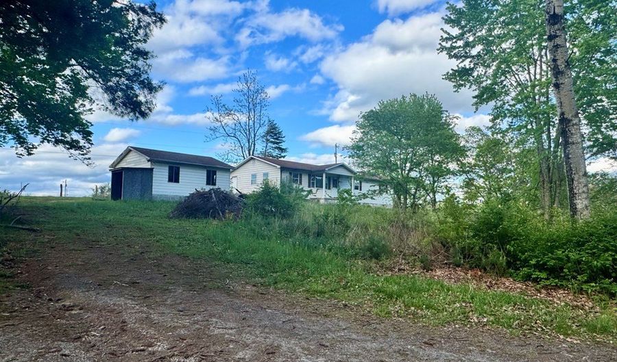 124 COTTONWOOD Ln, Beaver, WV 25813 - 3 Beds, 3 Bath