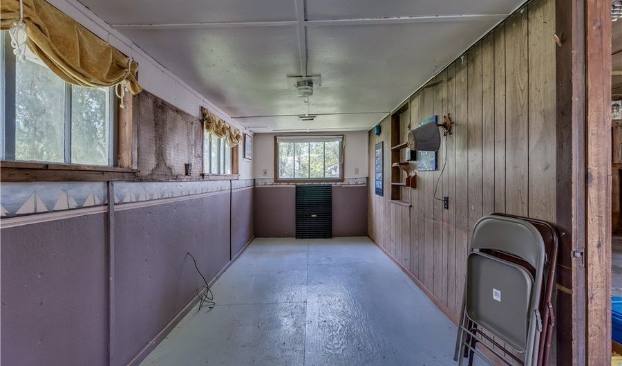 13 High St, Alexandria, NY 13607 - 3 Beds, 1 Bath
