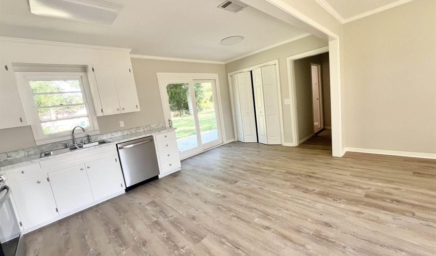 209 Greer Ave, Atmore, AL 36502 - 4 Beds, 2 Bath