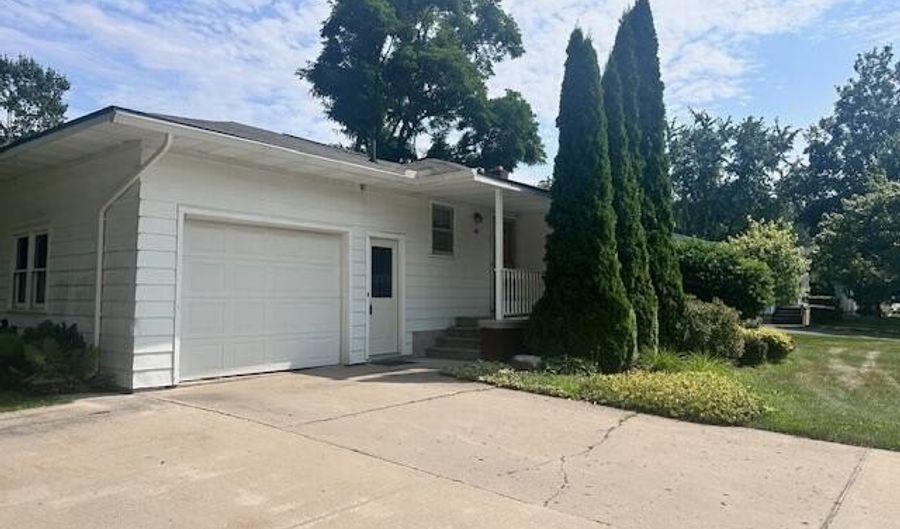 519 Brentwood Dr, Alpena, MI 49707 - 3 Beds, 2 Bath