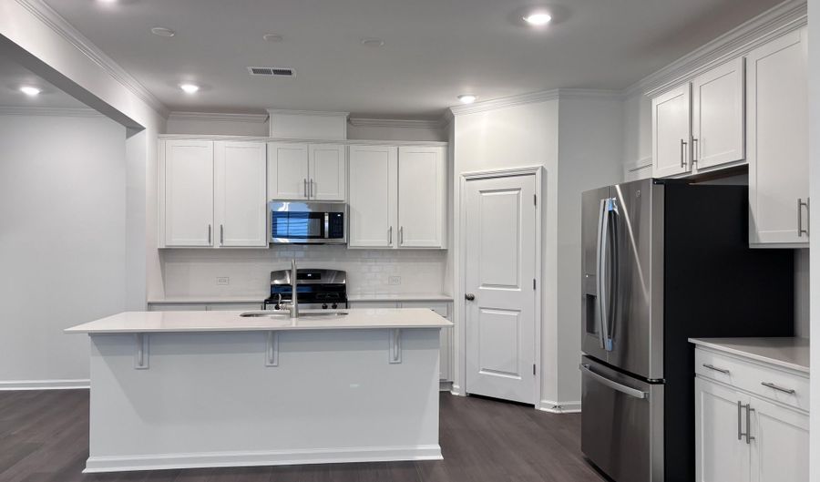 10064 Regal Dr, Angier, NC 27501 - 5 Beds, 3 Bath