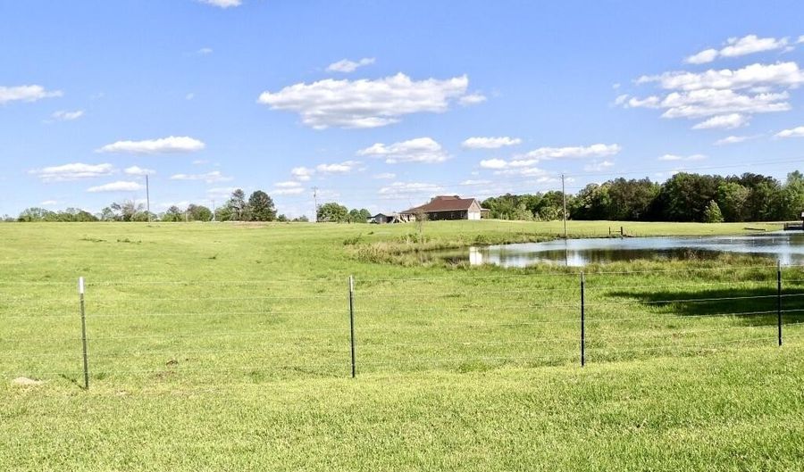 1389 Bethel Church Rd, Bassfield, MS 39421 - 3 Beds, 2 Bath