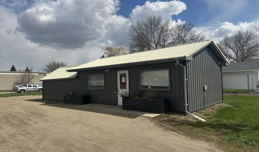 1105 SW 6th Ave, Aberdeen, SD 57401 - 0 Beds, 0 Bath
