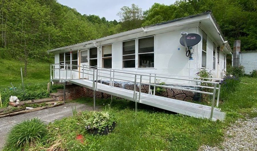 1354 Big Branch Hollow Rd, Banner, KY 41603 - 2 Beds, 1 Bath